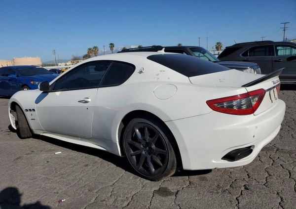 Maserati GranTurismo cena 104000 przebieg: 43621, rok produkcji 2015 z Sławno małe 67
